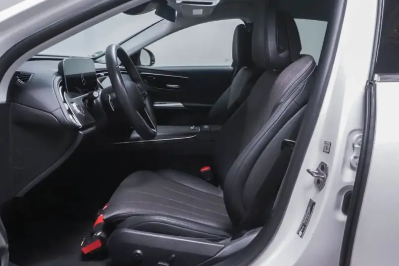 Mercedes-Benz E 200 din 2024 cu 11.689 km - oferta MER154416 - foto 4