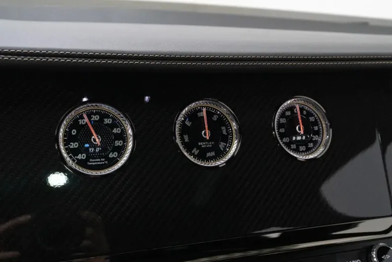 Bentley Flying Spur din 2024 cu 2.897 km - oferta BEN154417 - foto 9