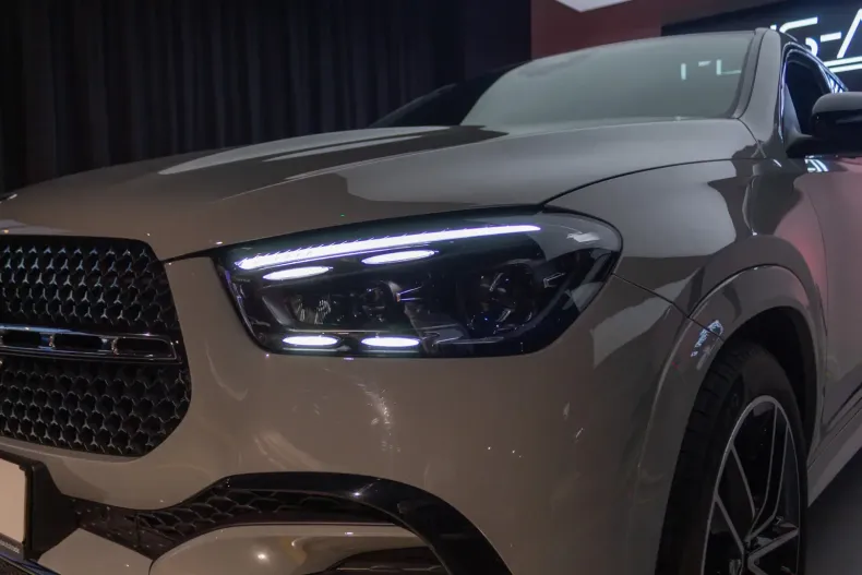 Mercedes-Benz GLE 450 din 2025 cu 2.900 km - oferta MER154424 - foto 4