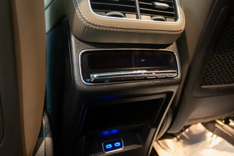 Mercedes-Benz GLE 450 din 2025 cu 2.900 km - oferta MER154424 - foto 33