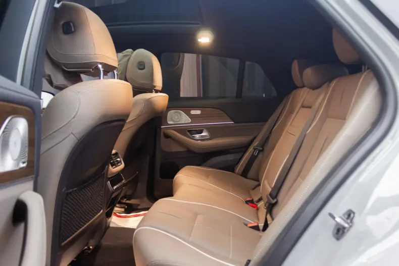 Mercedes-Benz GLE 450 din 2025 cu 2.900 km - oferta MER154424 - foto 34