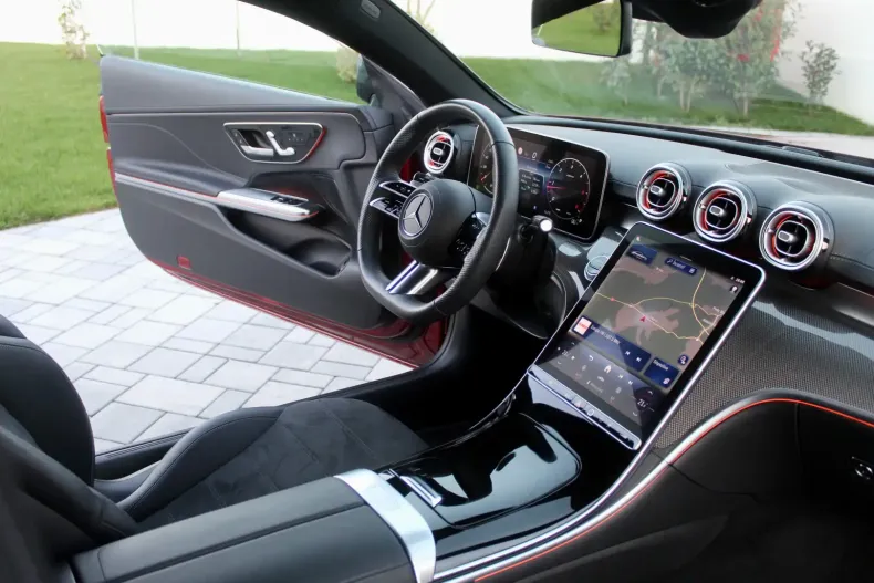 Mercedes-Benz CLE 220 din 2023 cu 49.900 km - oferta MER154427 - foto 3