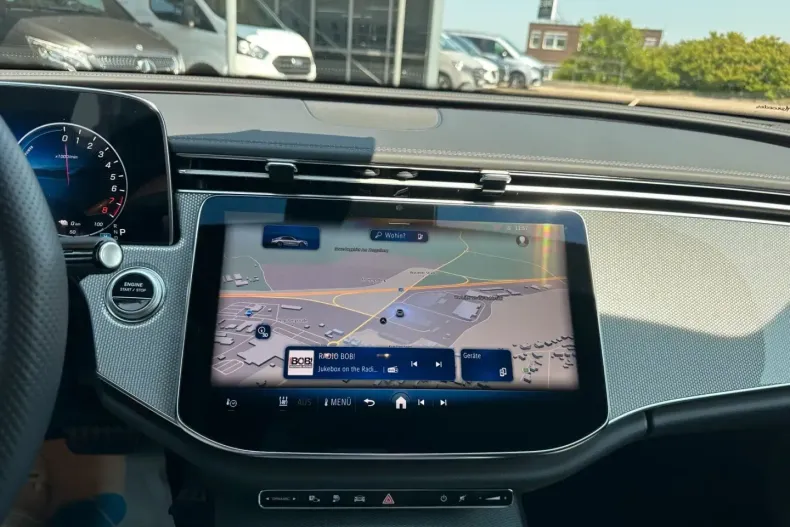 Mercedes-Benz E 300 din 2024 cu 21.671 km - oferta MER154428 - foto 29