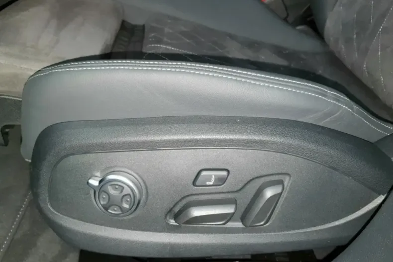 Audi RS5 din 2022 cu 34.890 km - oferta AUD154440 - foto 19