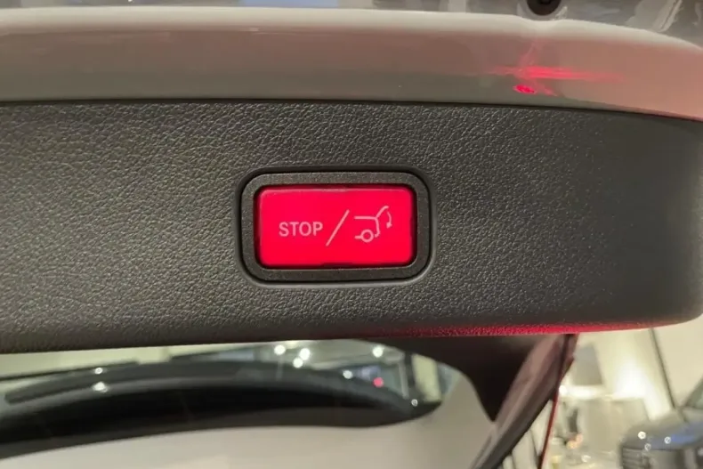 Mercedes-Benz GLC 300 din 2024 cu 21.250 km - oferta MER154442 - foto 13