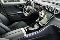 Mercedes-Benz GLC 300 din 2024 cu 18.403 km - oferta MER154444 - foto 3