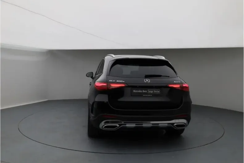 Mercedes-Benz GLC 300 din 2024 cu 10.963 km - oferta MER154445 - foto 4