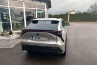 Toyota bZ4X din 2022 cu 22.800 km - oferta TOY154453 - foto 5