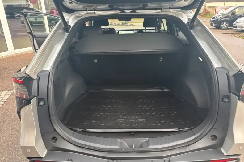 Toyota bZ4X din 2022 cu 22.800 km - oferta TOY154453 - foto 11