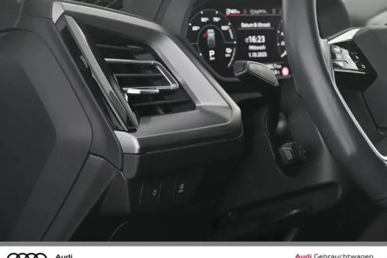 Audi Q4 e-tron din 2023 cu 21.078 km - oferta AUD154455 - foto 8