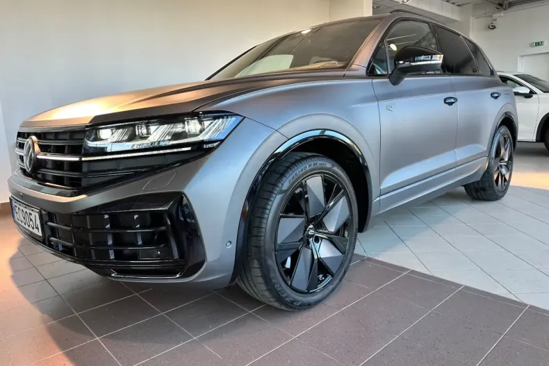 Volkswagen Touareg din 2025 cu 6.000 km - oferta VOL154457 - foto 11