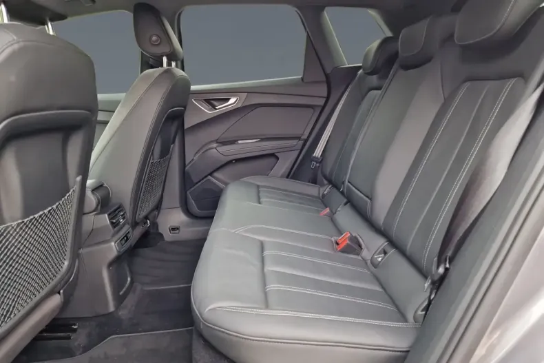 Audi Q4 e-tron din 2022 cu 36.454 km - oferta AUD154461 - foto 12