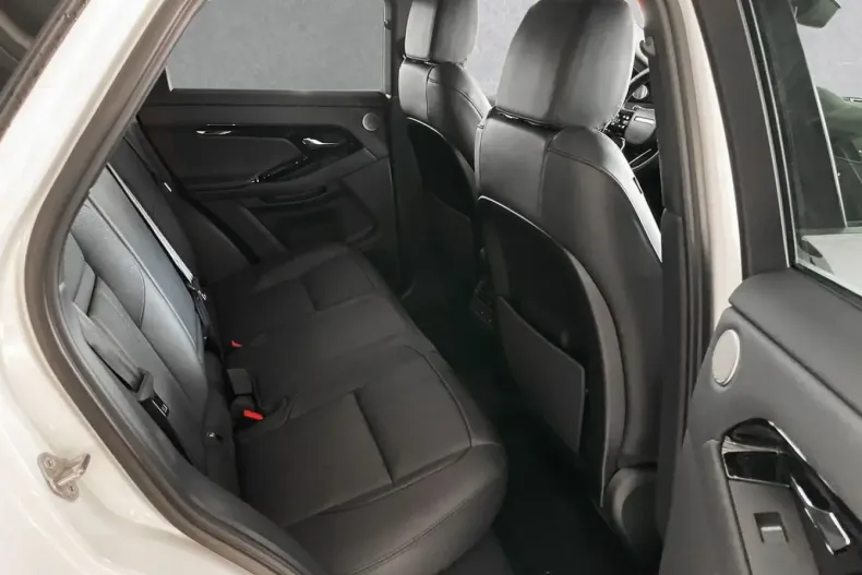 Land Rover Range Rover Evoque din 2024 cu 38.000 km - oferta LAN154463 - foto 6