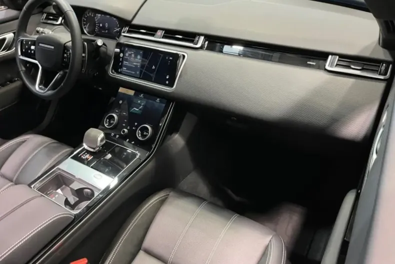 Land Rover Range Rover Velar din 2023 cu 27.720 km - oferta LAN154464 - foto 5