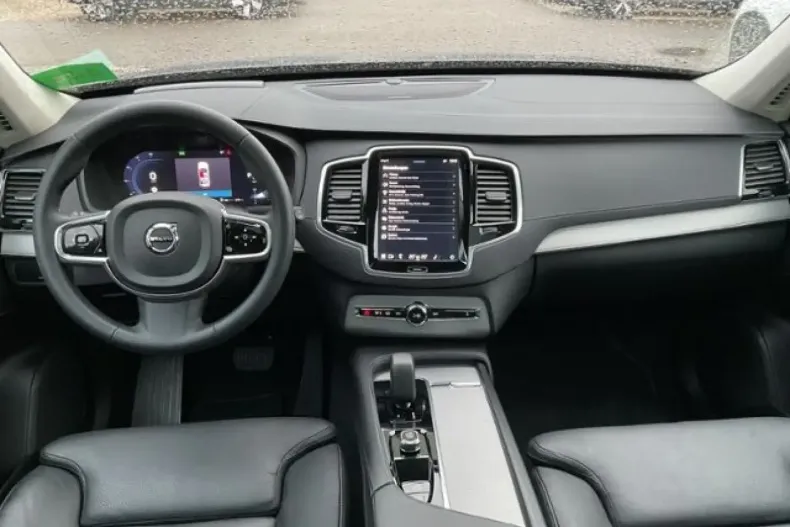 Volvo XC90 din 2023 cu 32.300 km - oferta VOL154466 - foto 3