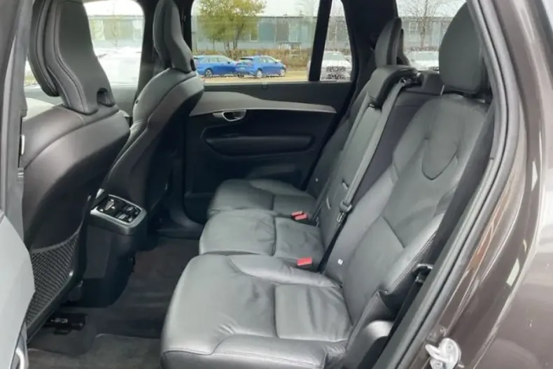 Volvo XC90 din 2023 cu 32.300 km - oferta VOL154466 - foto 19