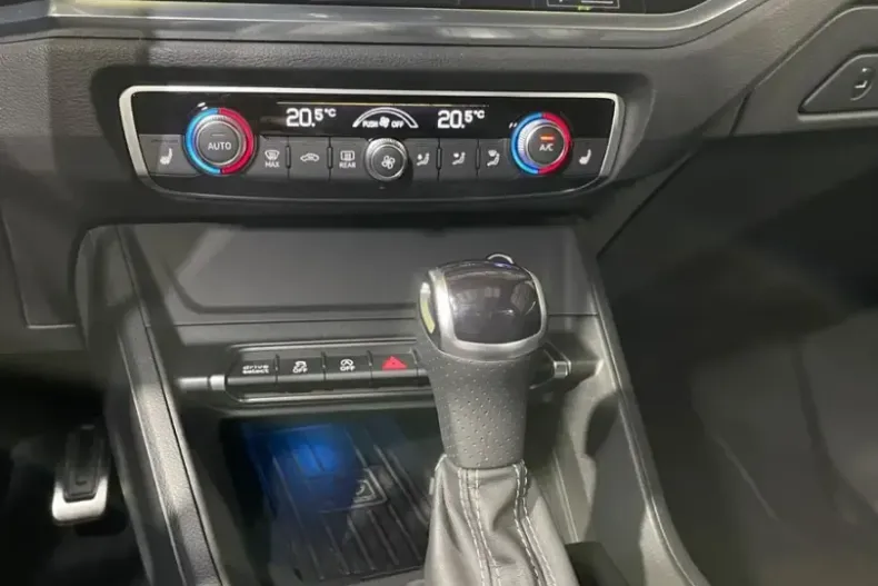 Audi Q3 din 2023 cu 30.682 km - oferta AUD154467 - foto 21