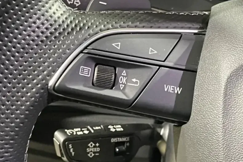 Audi Q3 din 2023 cu 30.682 km - oferta AUD154467 - foto 26