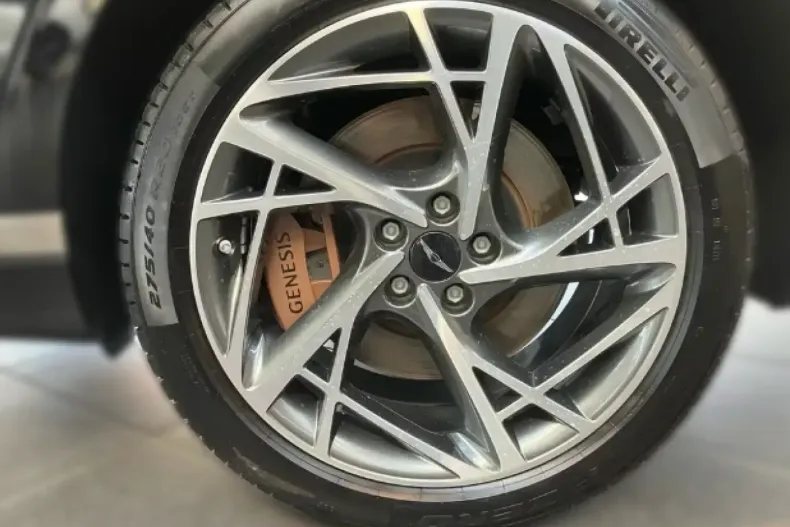 Genesis G90 din 2025 cu 5.000 km - oferta GEN154470 - foto 6