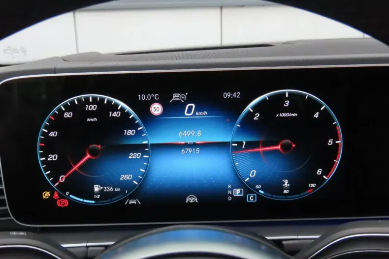 Mercedes-Benz GLS 350 din 2021 cu 67.915 km - oferta MER154472 - foto 20