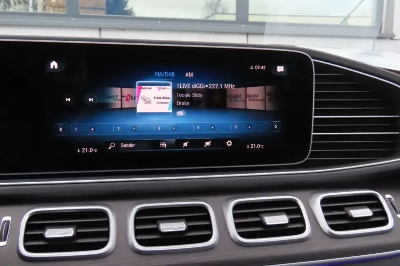 Mercedes-Benz GLS 350 din 2021 cu 67.915 km - oferta MER154472 - foto 25