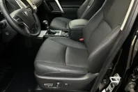 Toyota Land Cruiser din 2023 cu 15.217 km - oferta TOY154473 - foto 2