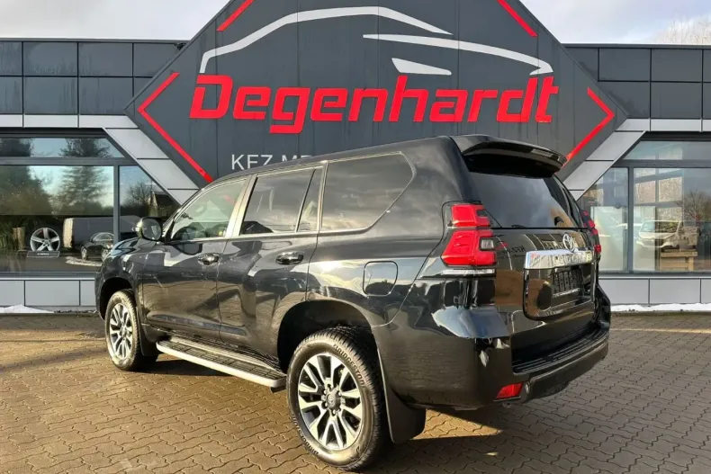 Toyota Land Cruiser din 2023 cu 15.217 km - oferta TOY154473 - foto 7