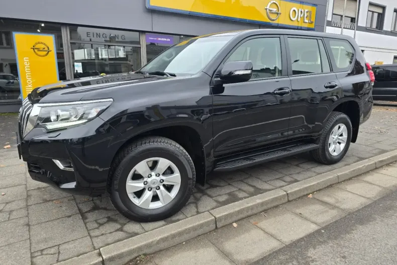 Toyota Land Cruiser din 2023 cu 59.000 km - oferta TOY154474 - foto 1