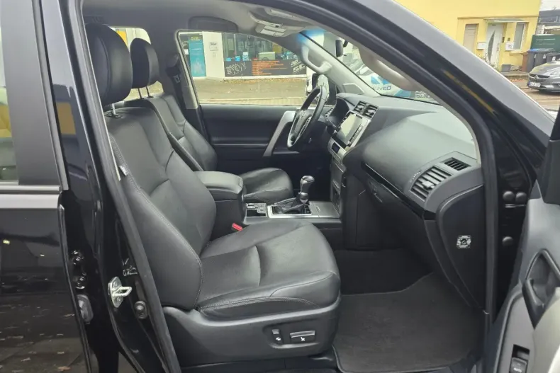 Toyota Land Cruiser din 2023 cu 59.000 km - oferta TOY154474 - foto 10