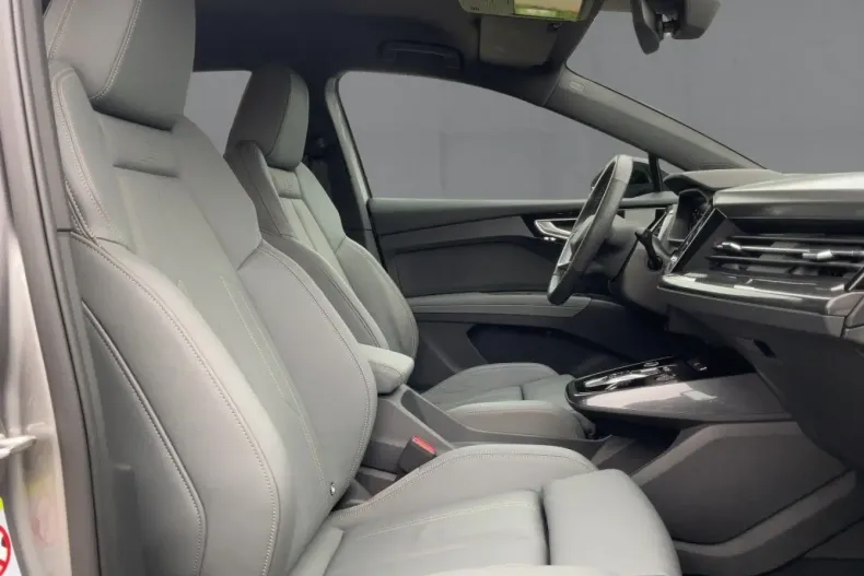 Audi Q4 e-tron din 2022 cu 17.186 km - oferta AUD154475 - foto 11