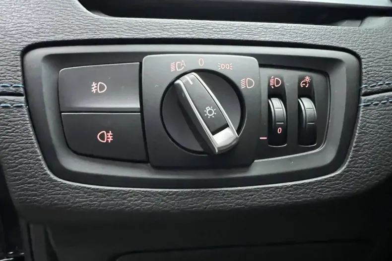 BMW X1 din 2021 cu 43.835 km - oferta BMW154476 - foto 12