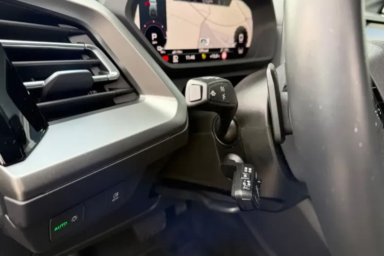 Audi Q4 e-tron din 2022 cu 81.921 km - oferta AUD154478 - foto 16