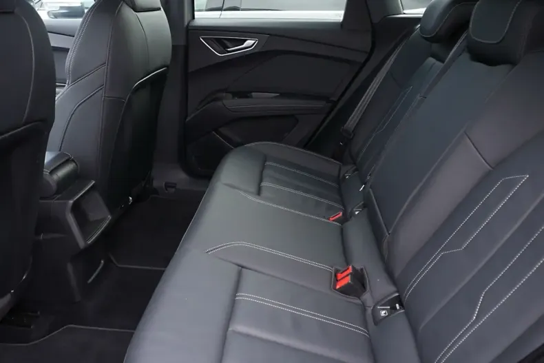 Audi Q4 e-tron din 2022 cu 86.300 km - oferta AUD154481 - foto 6