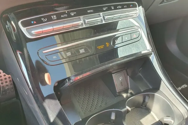 Mercedes-Benz EQC din 2020 cu 36.550 km - oferta MER154484 - foto 16