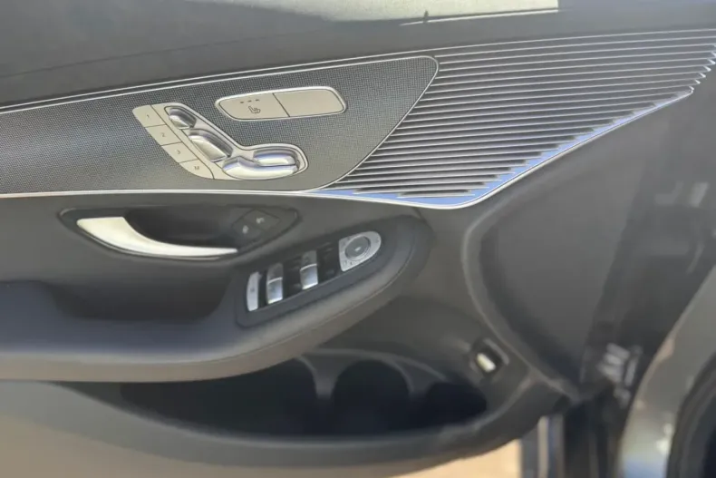 Mercedes-Benz EQC din 2023 cu 41.000 km - oferta MER154486 - foto 24