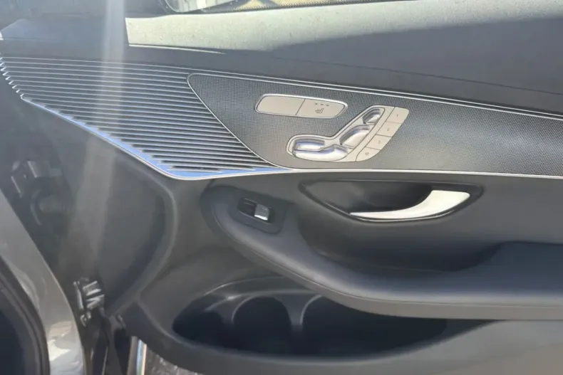 Mercedes-Benz EQC din 2023 cu 41.000 km - oferta MER154486 - foto 31