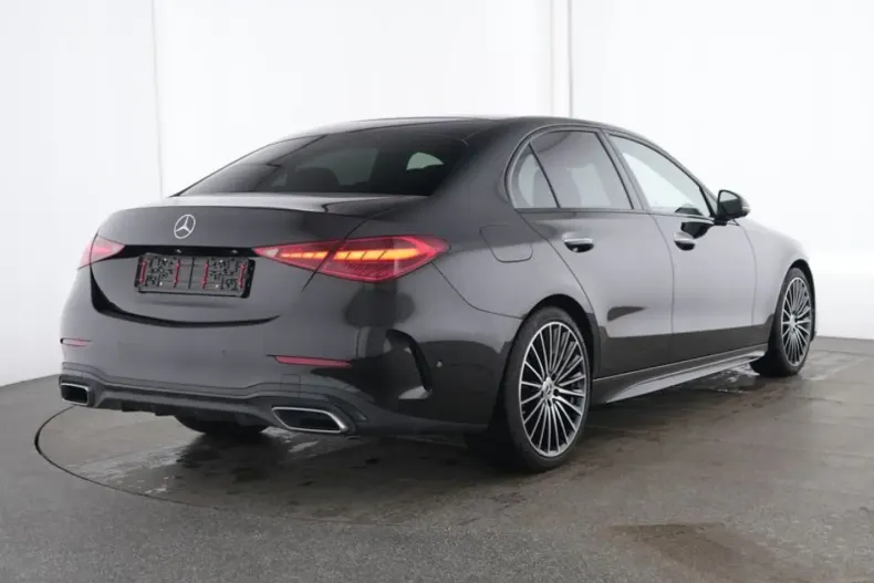 Mercedes-Benz C 300 din 2024 cu 9.181 km - oferta MER154487 - foto 4