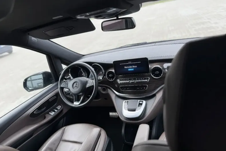 Mercedes-Benz V 300 din 2023 cu 41.939 km - oferta MER154488 - foto 9
