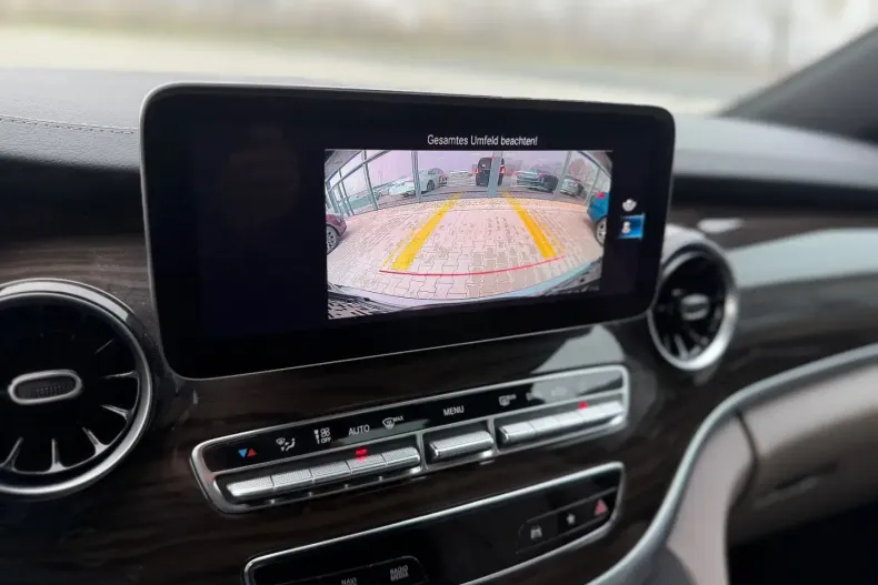 Mercedes-Benz V 300 din 2023 cu 41.939 km - oferta MER154488 - foto 12