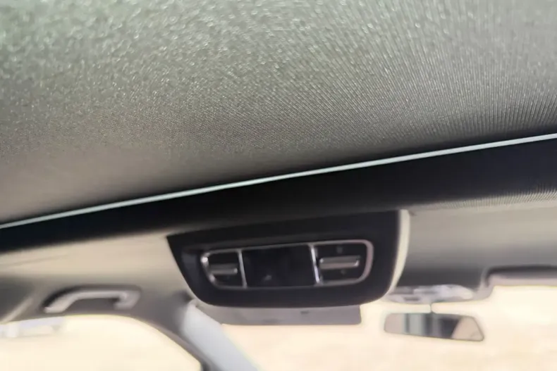 Mercedes-Benz V 300 din 2023 cu 41.939 km - oferta MER154488 - foto 17