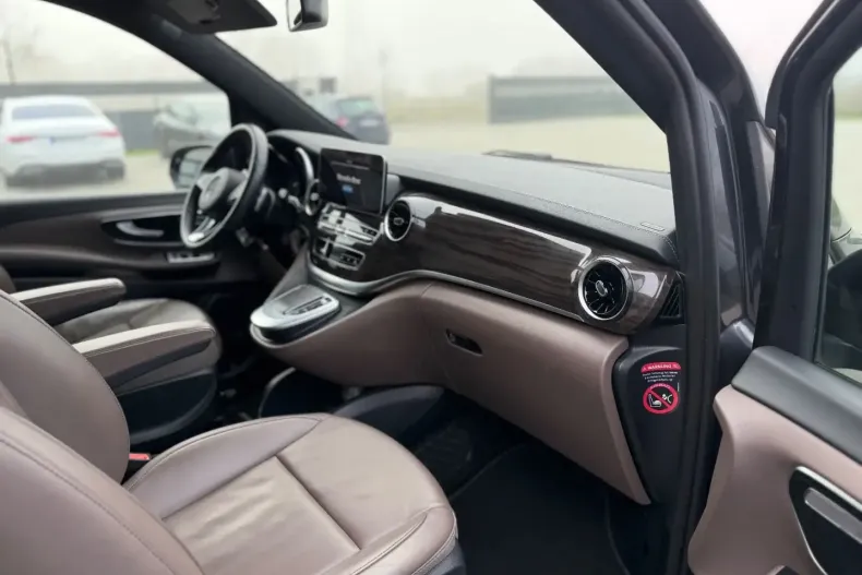 Mercedes-Benz V 300 din 2023 cu 41.939 km - oferta MER154488 - foto 21