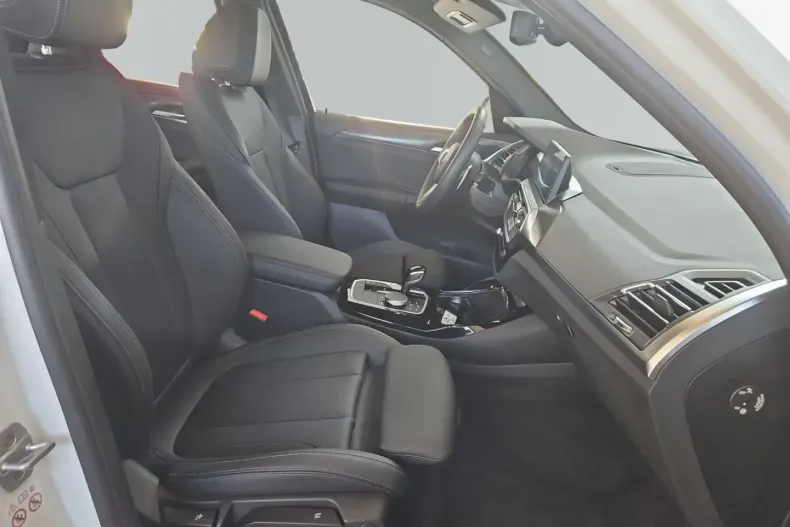 BMW X3 din 2024 cu 9.846 km - oferta BMW154490 - foto 11