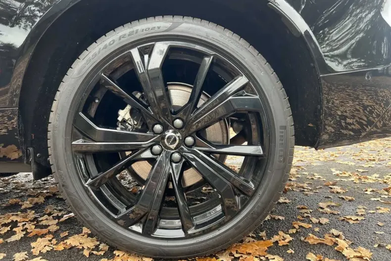 Volvo XC60 din 2024 cu 17.790 km - oferta VOL154492 - foto 9