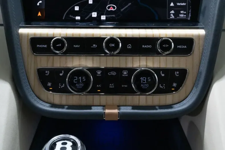 Bentley Bentayga din 2024 cu 23.100 km - oferta BEN154493 - foto 24