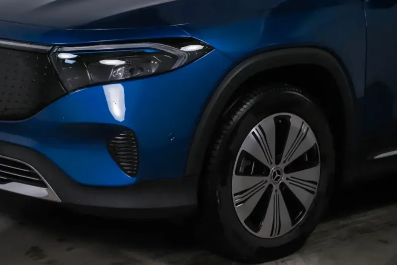 Mercedes-Benz EQB din 2024 cu 8.000 km - oferta MER154494 - foto 4