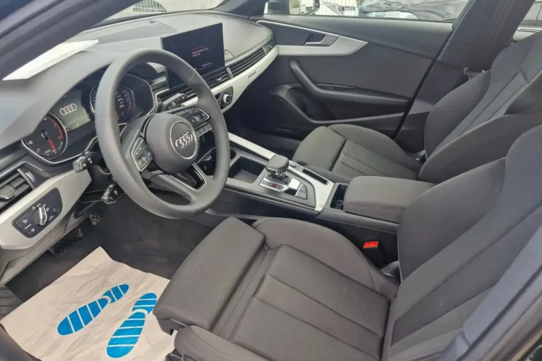 Audi A4 din 2024 cu 4.538 km - oferta AUD154496 - foto 5