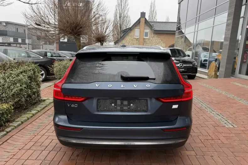 Volvo V60 din 2022 cu 52.000 km - oferta VOL154498 - foto 4