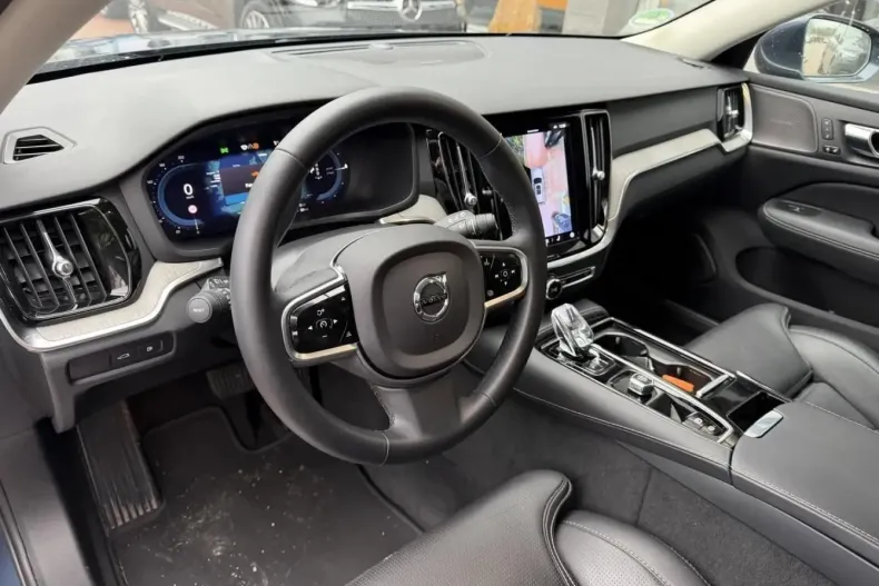 Volvo V60 din 2022 cu 52.000 km - oferta VOL154498 - foto 5