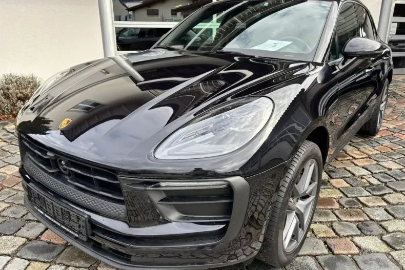 Porsche Macan din 2023 cu 32.900 km - oferta POR154506 - foto 1