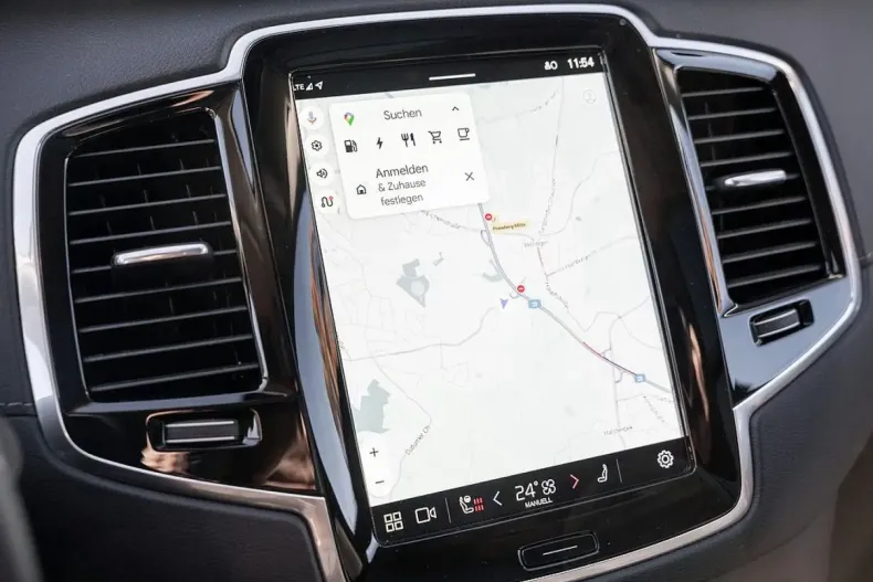 Volvo XC90 din 2024 cu 49.600 km - oferta VOL154509 - foto 12